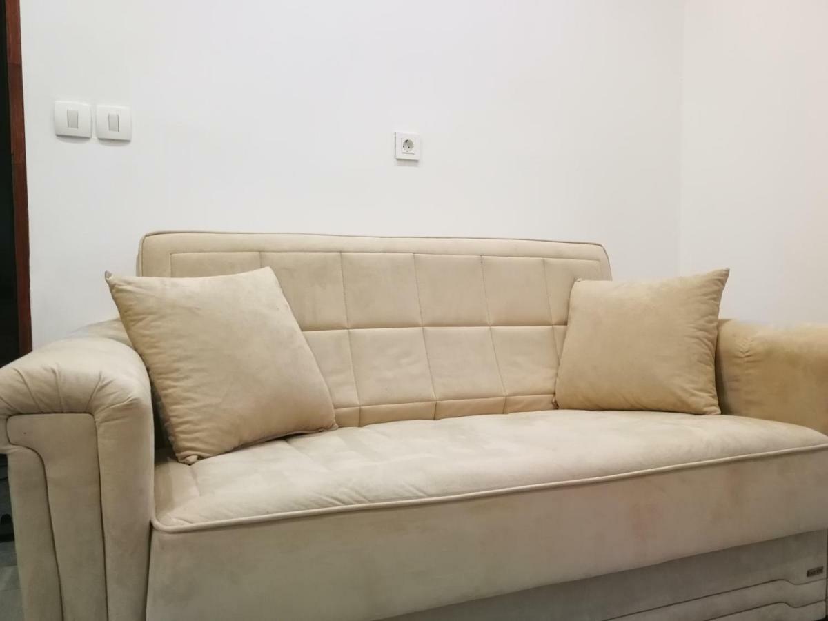 Appartma Katja Gabrovica pri Črnem Kalu Exteriér fotografie