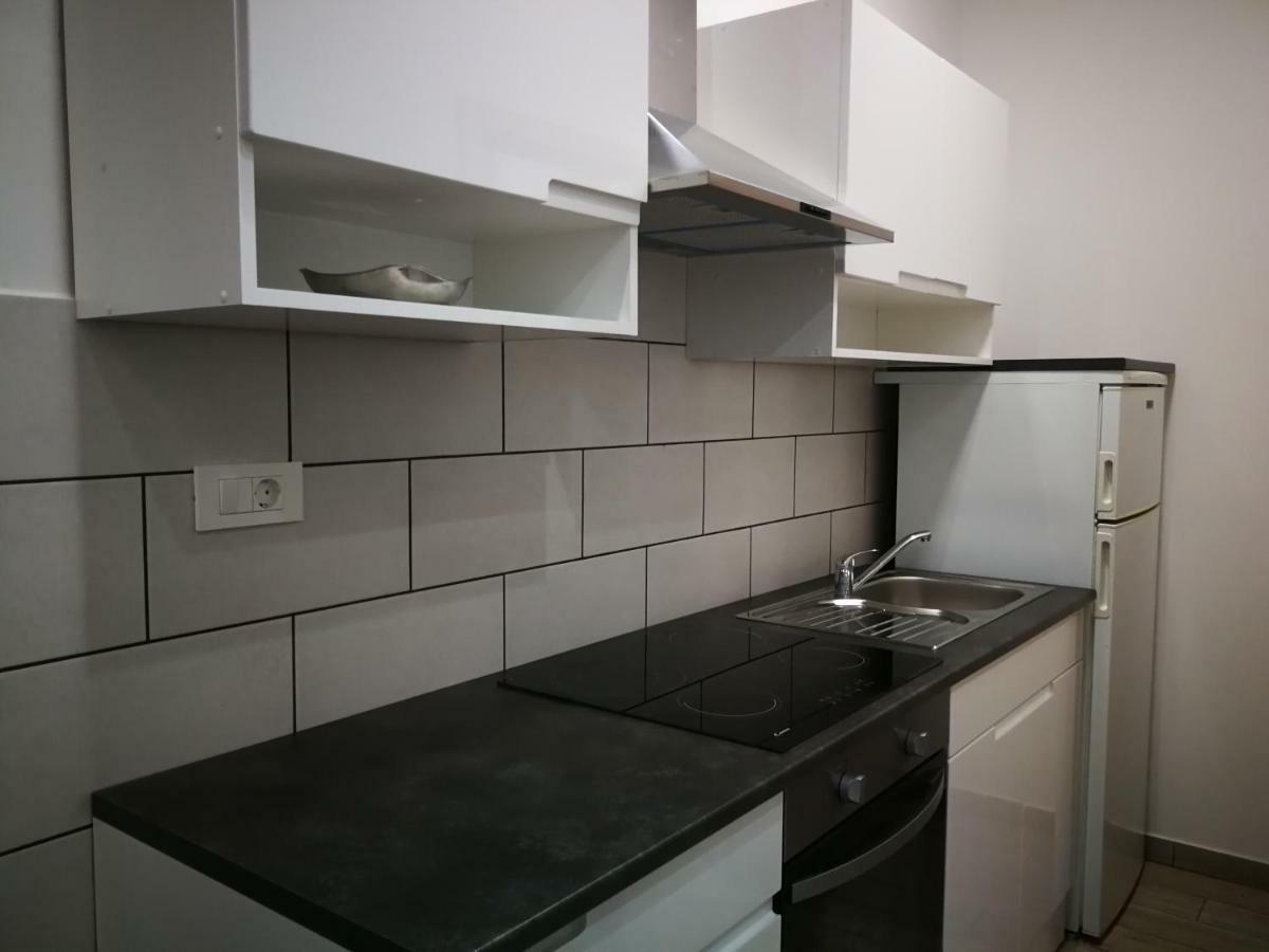 Appartma Katja Gabrovica pri Črnem Kalu Exteriér fotografie